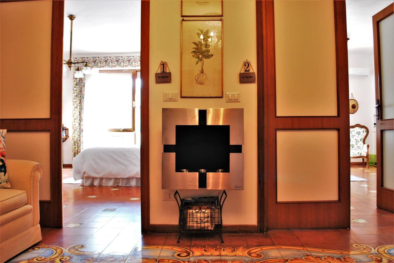 Hotel La Terrazza Di Anna Sassari Zewnętrze zdjęcie