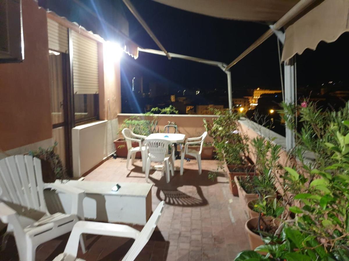 Hotel La Terrazza Di Anna Sassari Zewnętrze zdjęcie